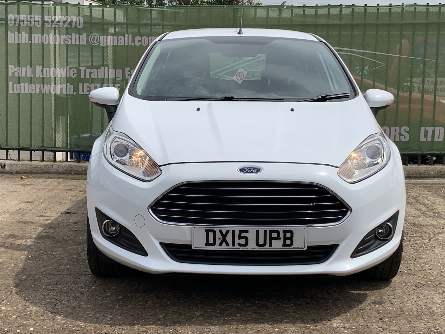 2015 Ford FIESTA 1.0 T Zetec, exterior view 2