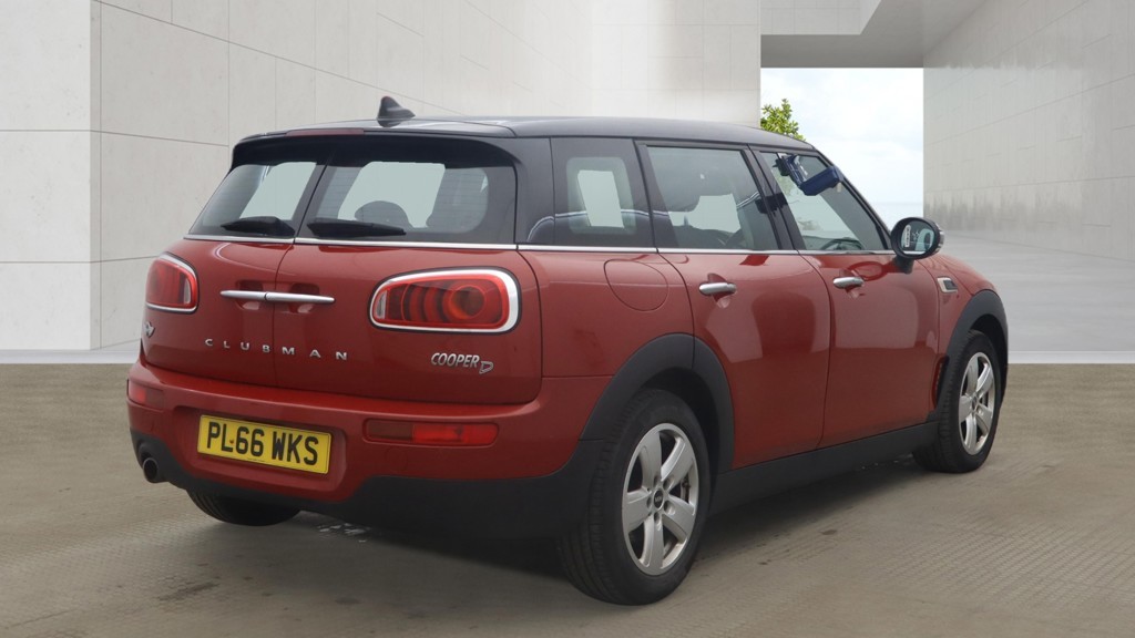 2016 MINI CLUBMAN 2.0 Clubman Cooper D, exterior view 4