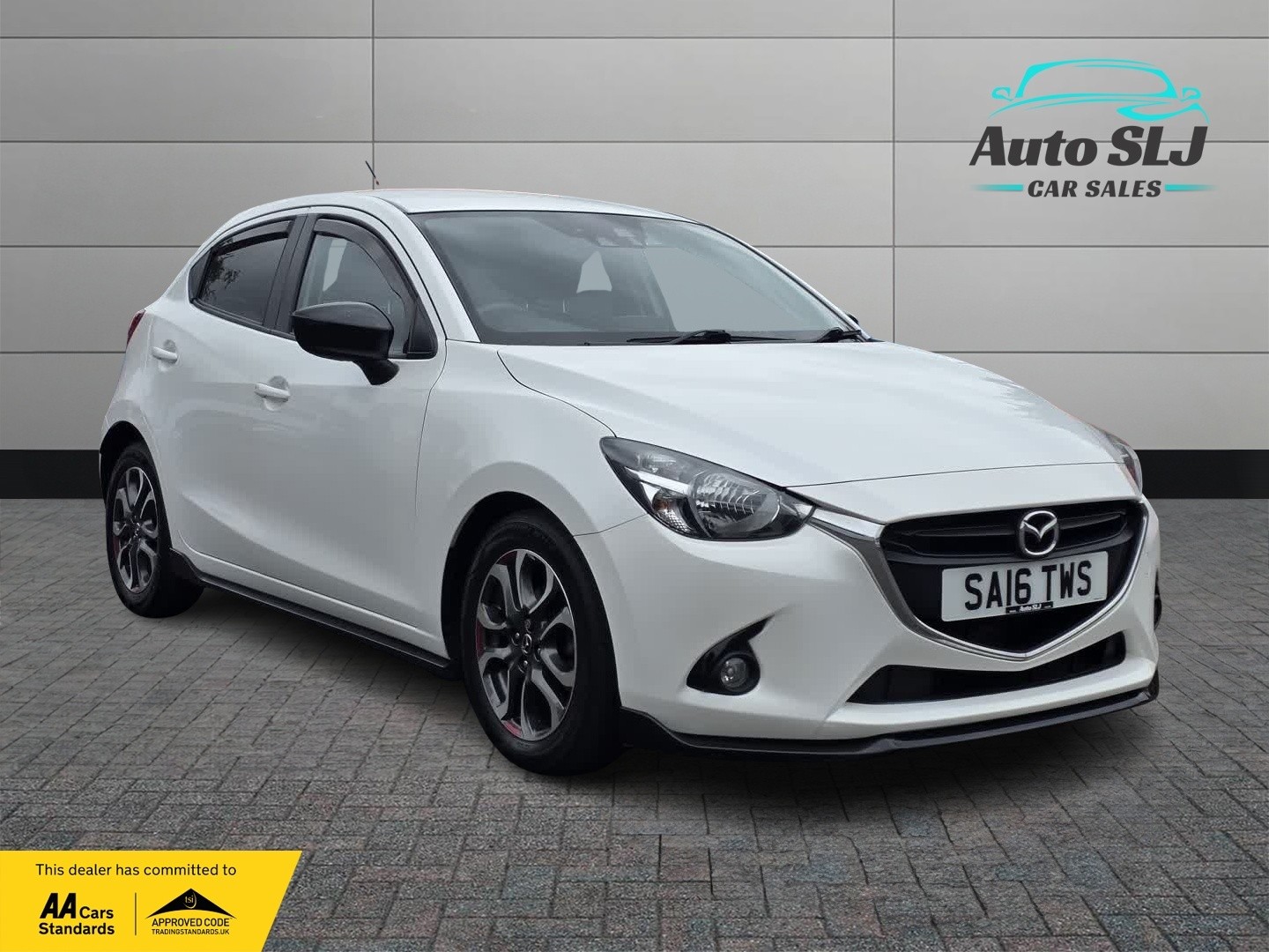2016 Mazda MAZDA2 1.5 SKYACTIV-G Sport Black for sale, exterior front view