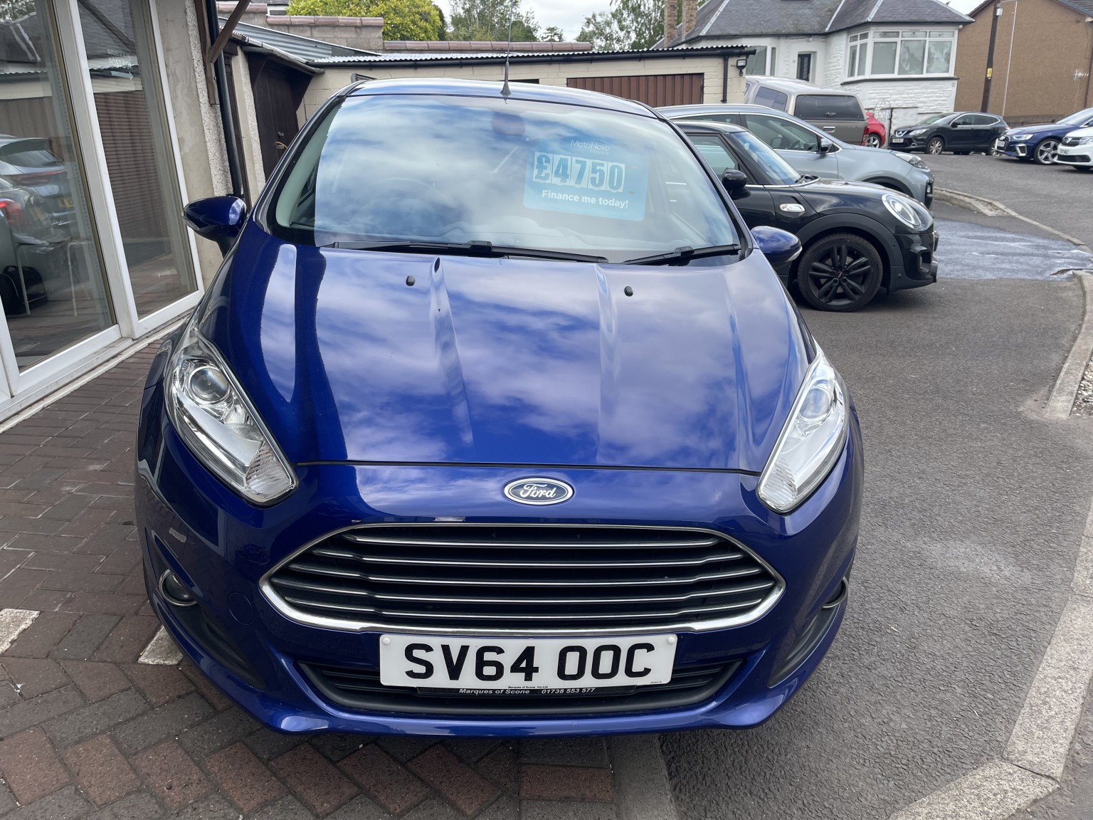 2014 Ford FIESTA 1.0 T EcoBoost Titanium, exterior view 2