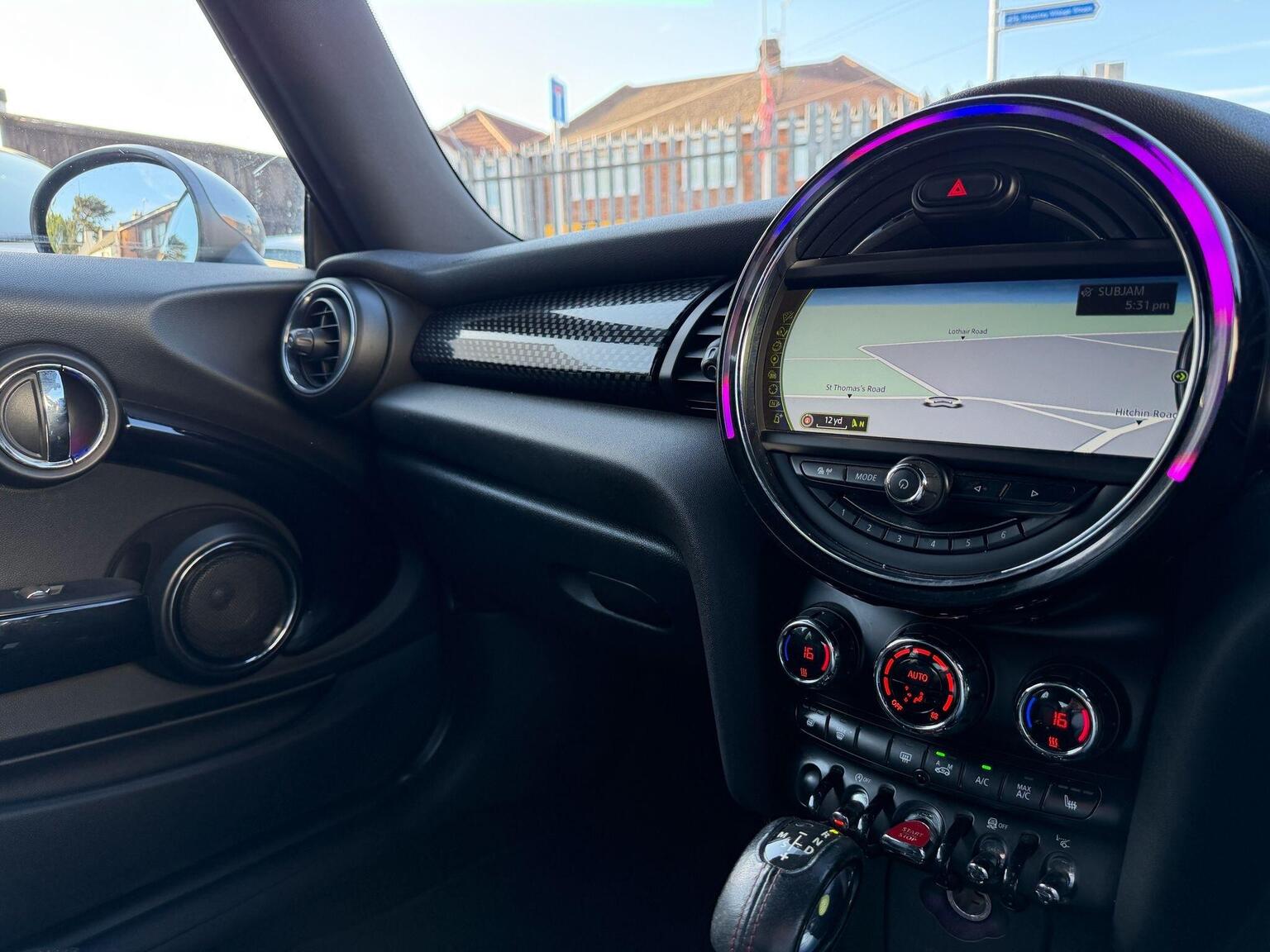 2015 MINI HATCH 2.0 Cooper SD Auto 6Spd Euro 6 (s/s) 3dr, exterior view 3