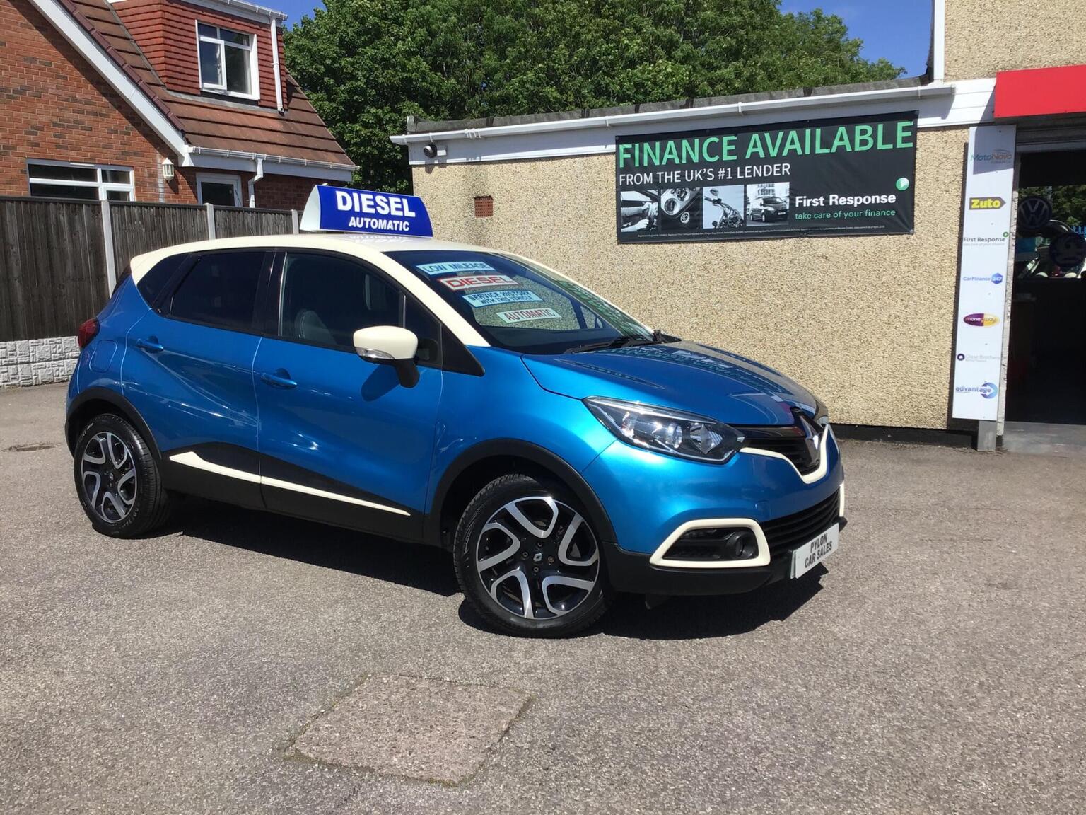 2016 Renault CAPTUR 1.5 dCi ENERGY Dynamique S Nav Auto Euro 6 (s/s) 5dr for sale, exterior front view