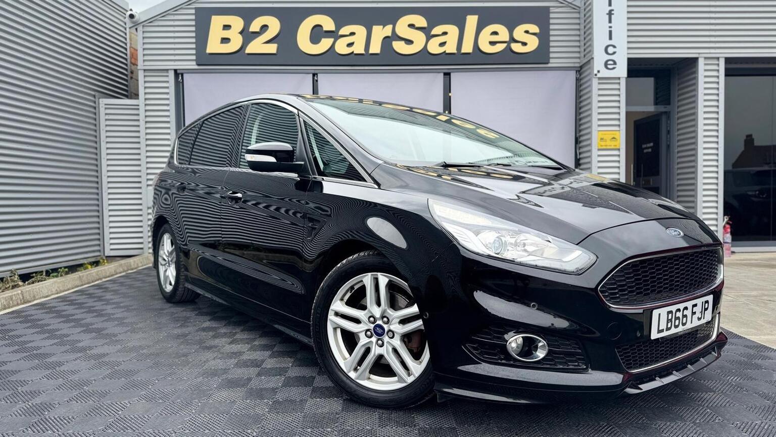 2016 Ford S-MAX 2.0 TDCi Titanium Sport Powershift Euro 6 (s/s) 5dr, exterior view 2