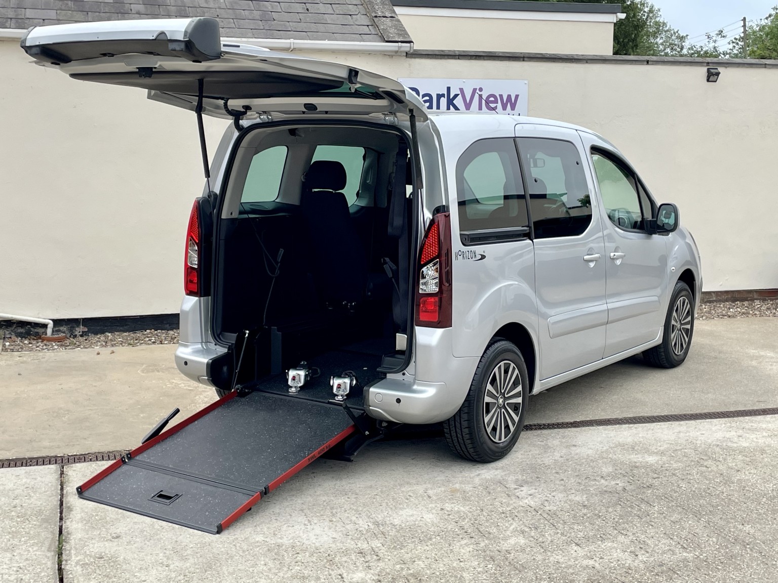 2019 Peugeot PARTNER TEPEE  1.6 BlueHDie Active Automatic HORIZON – ALLIED MOBILITY CONVERSION WHEELCHAIR ADAPTED 2019 for sale, exterior front view