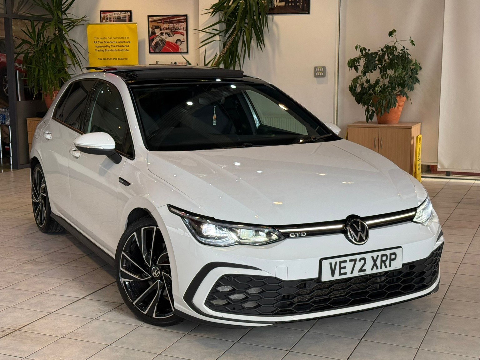 2023 VOLKSWAGEN GOLF 2.0 TDI GTD