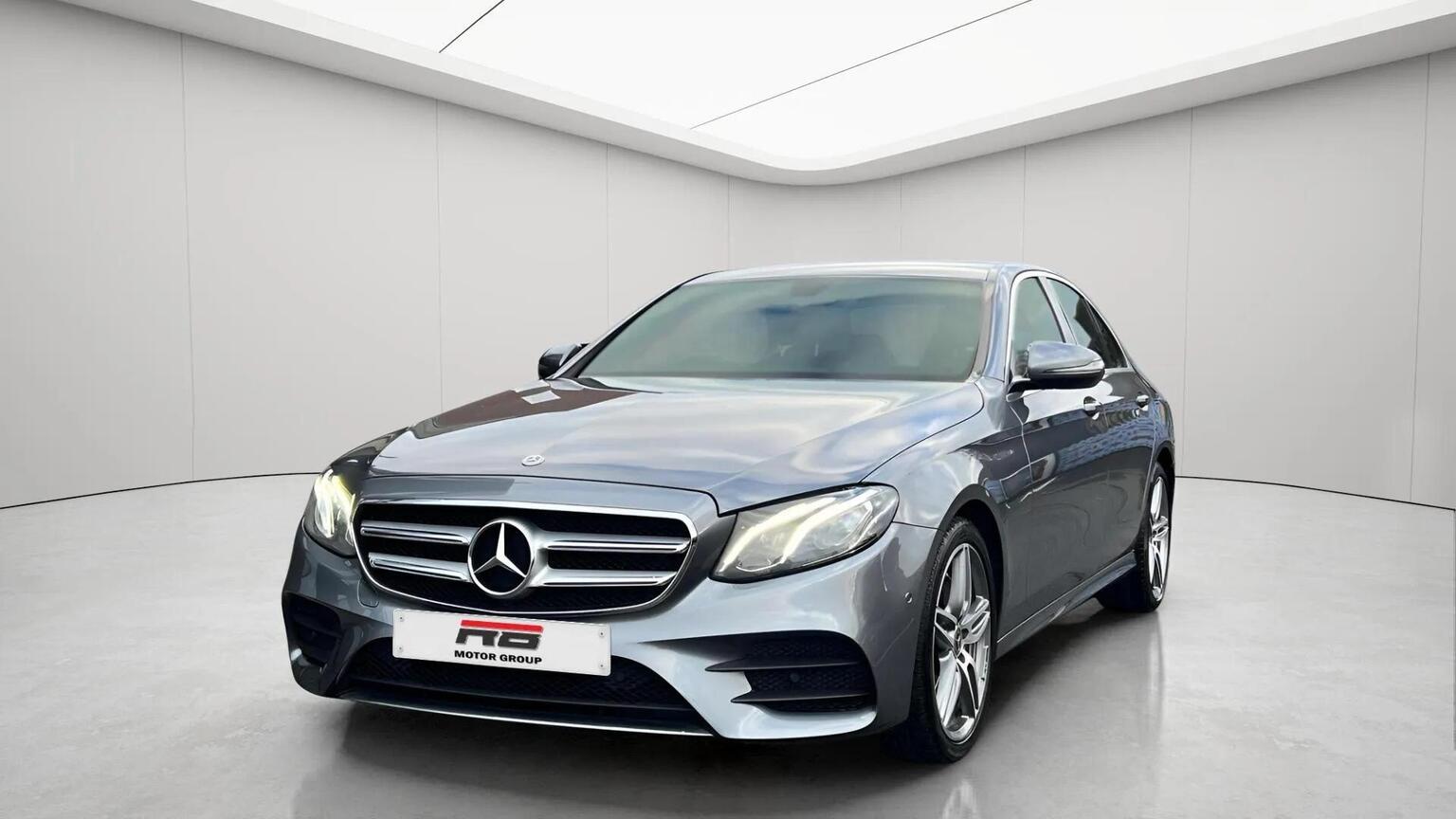 2017 Mercedes-Benz E CLASS 2.0 E220d AMG Line G-Tronic+ Euro 6 (s/s) 4dr, exterior view 3