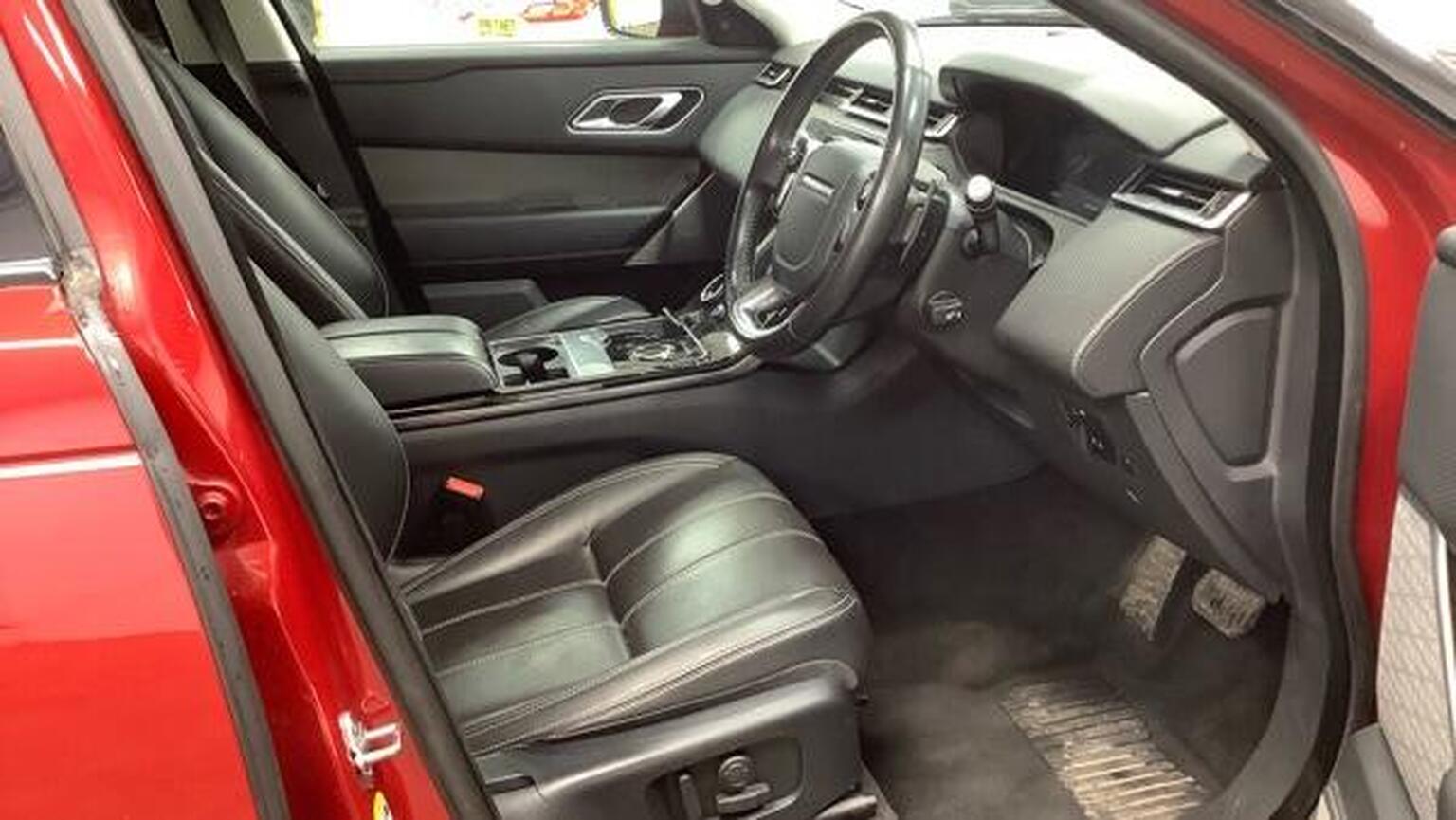 2019 Land Rover RANGE ROVER VELAR 2.0 D240 SE Auto 4WD Euro 6 (s/s) 5dr, exterior view 3