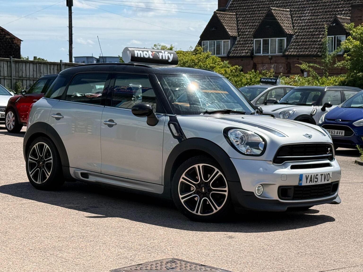 2015 MINI COUNTRYMAN 2.0 Cooper SD ALL4 Euro 6 (s/s) 5dr for sale, exterior front view