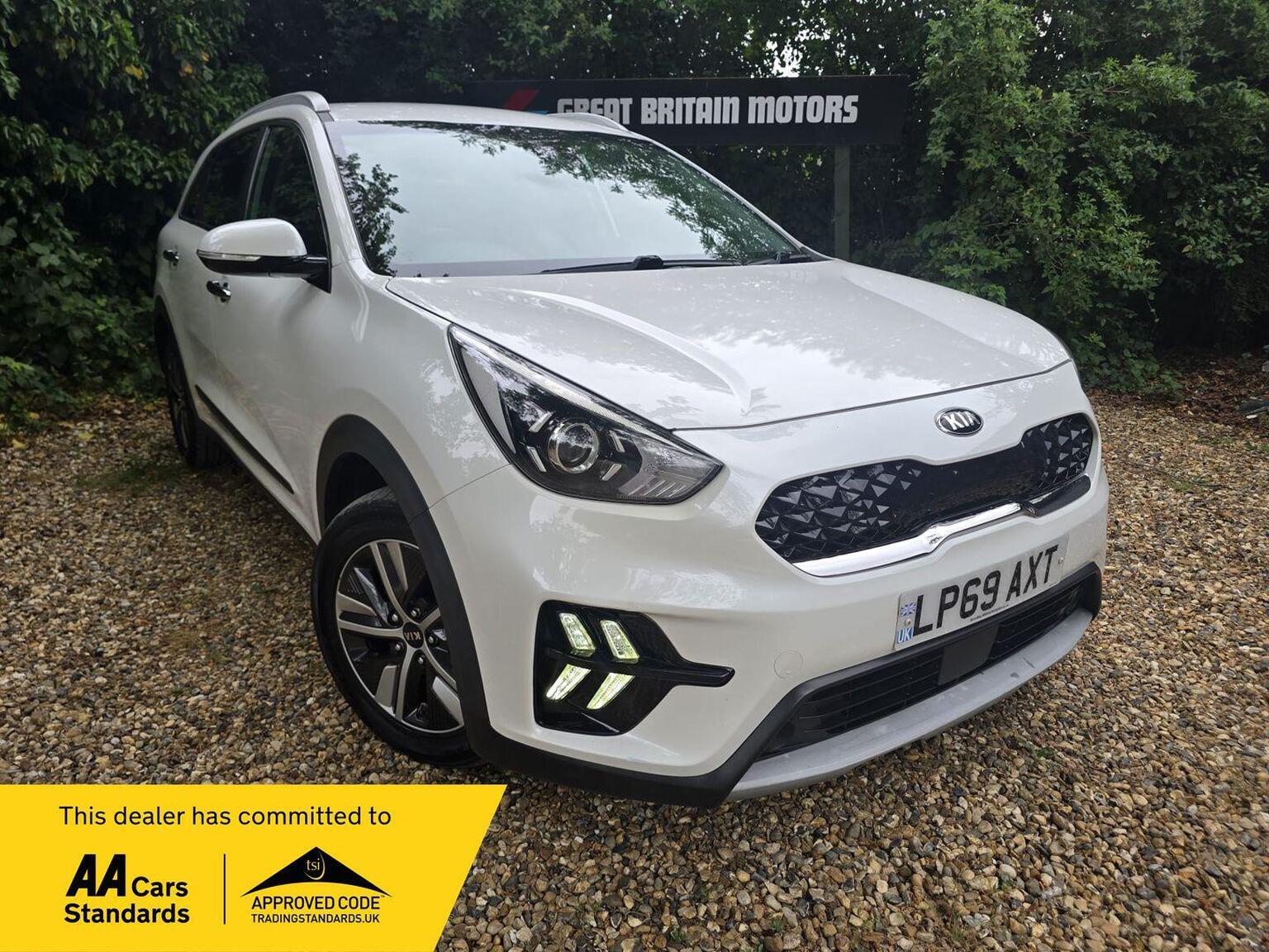 2020 Kia NIRO 1.6 GDi 2 DCT Euro 6 (s/s) 5dr for sale, exterior front view