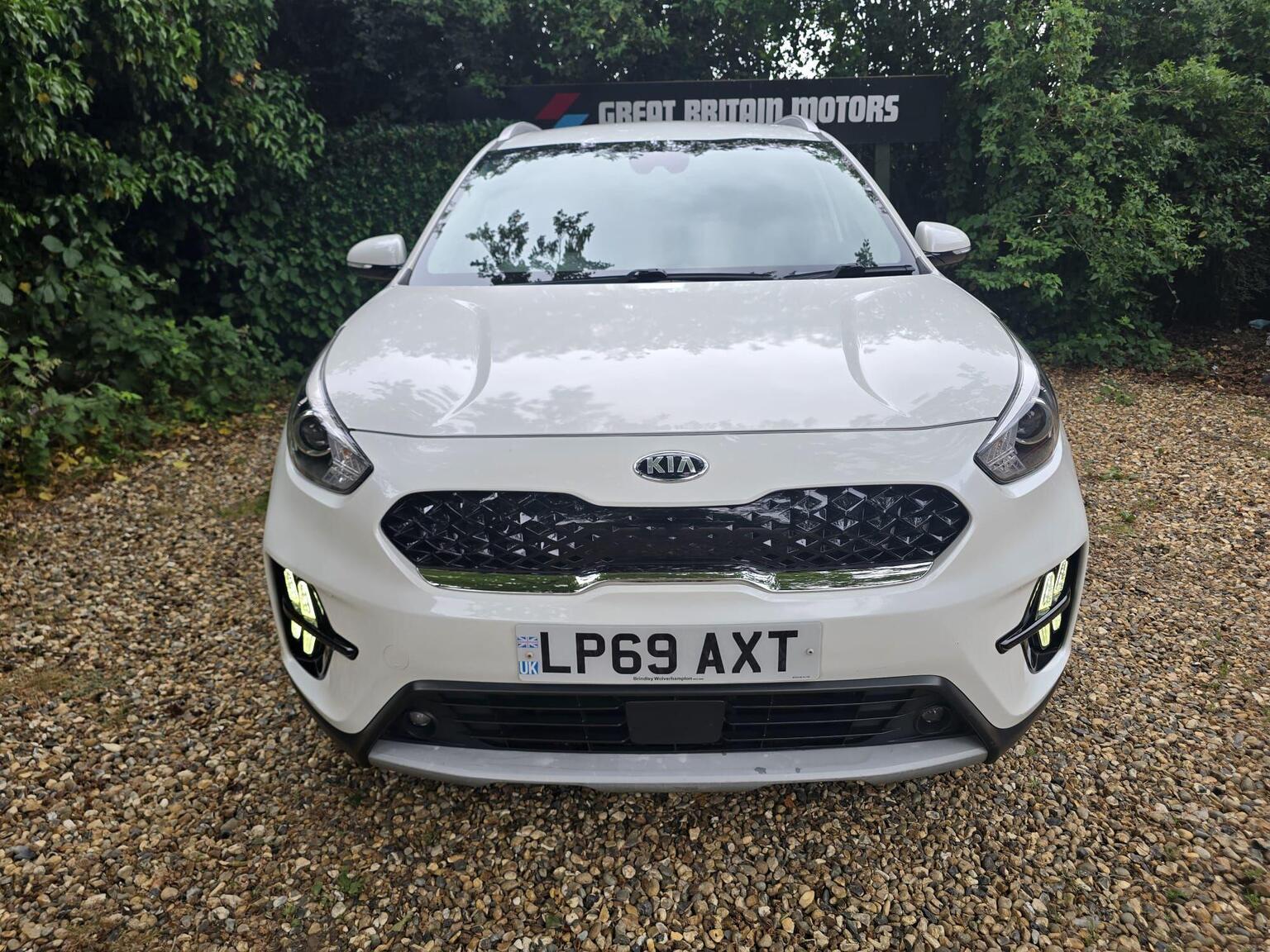 2020 Kia NIRO 1.6 GDi 2 DCT Euro 6 (s/s) 5dr, exterior view 3