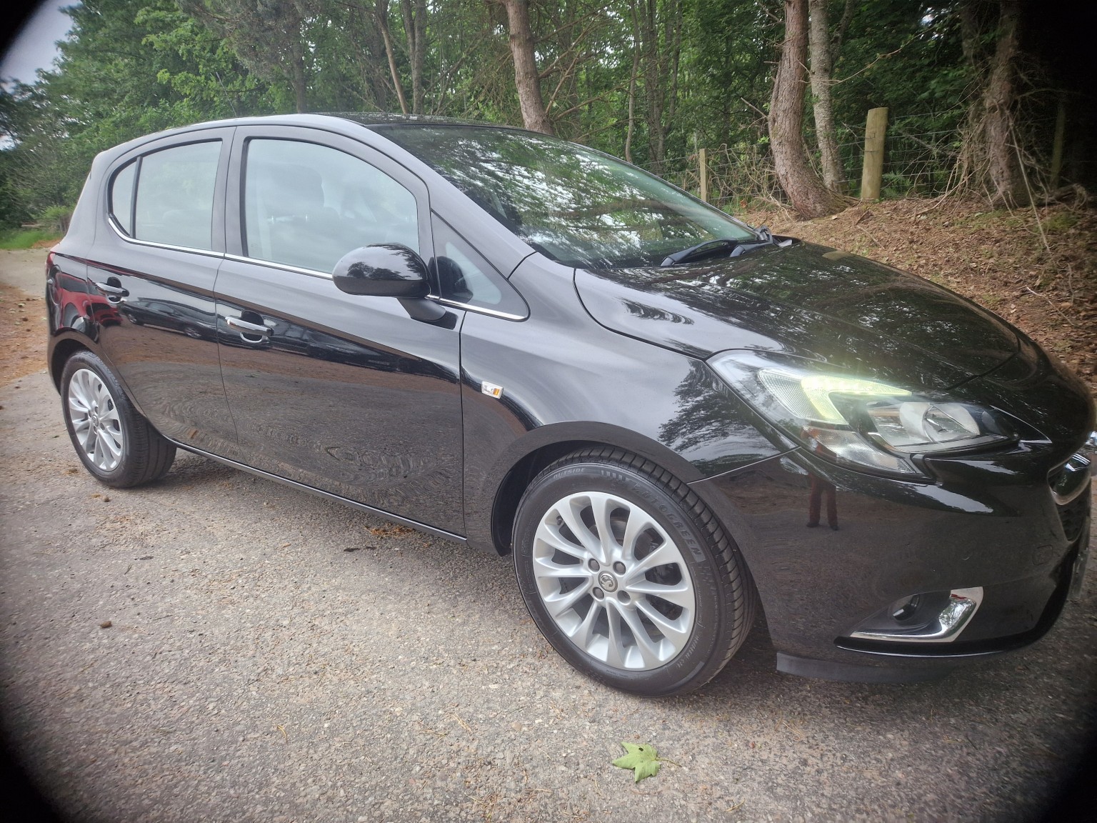 2018 Vauxhall CORSA 1.4 i eco TEC SE Nav Auto for sale, exterior front view