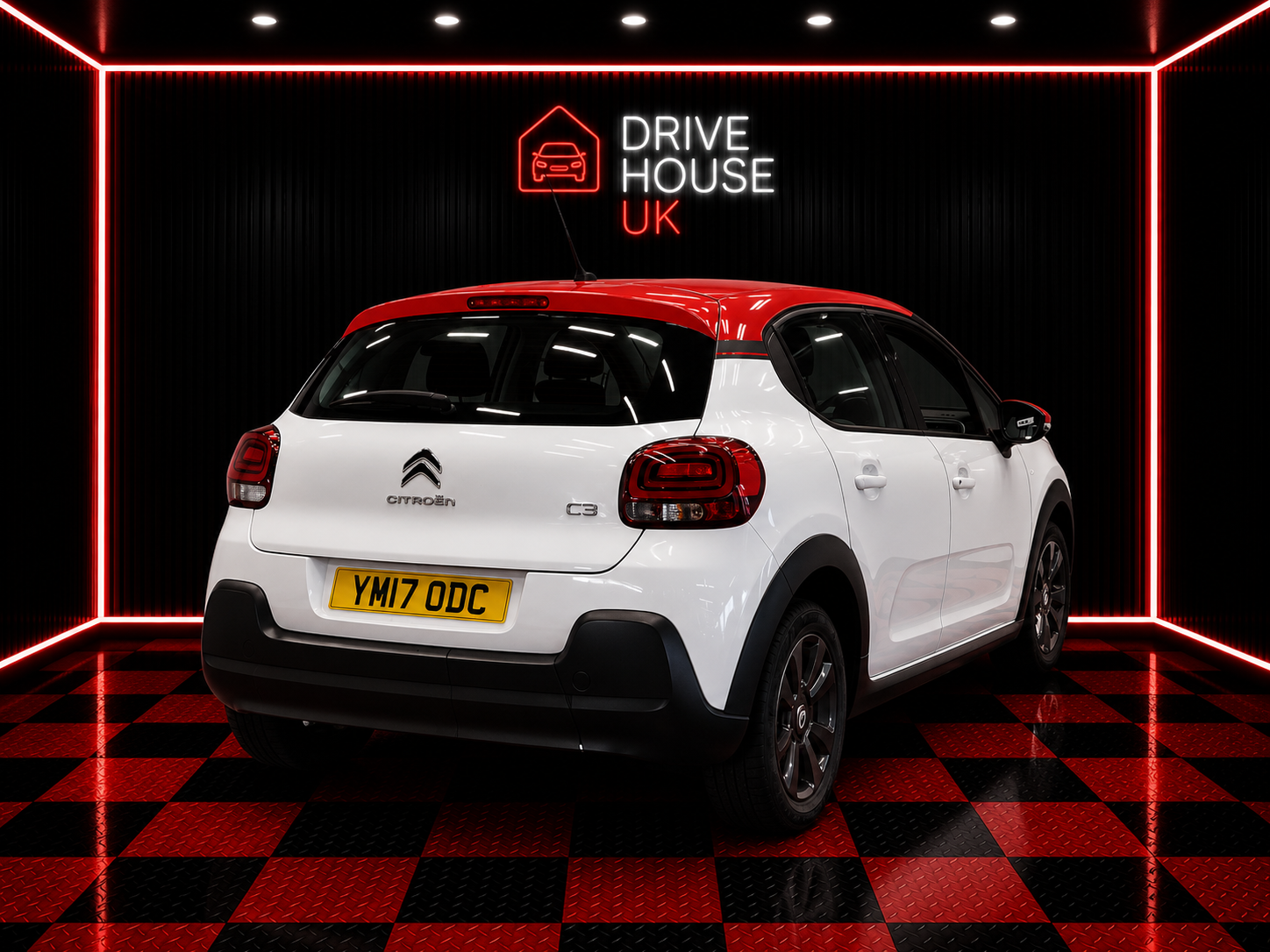 2017 Citroen C3 1.2 PureTech Feel, exterior view 3