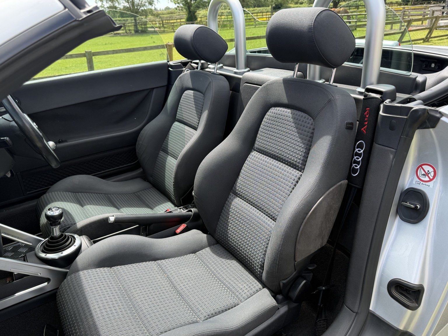 2005 Audi TT 1.8 T, exterior view 3