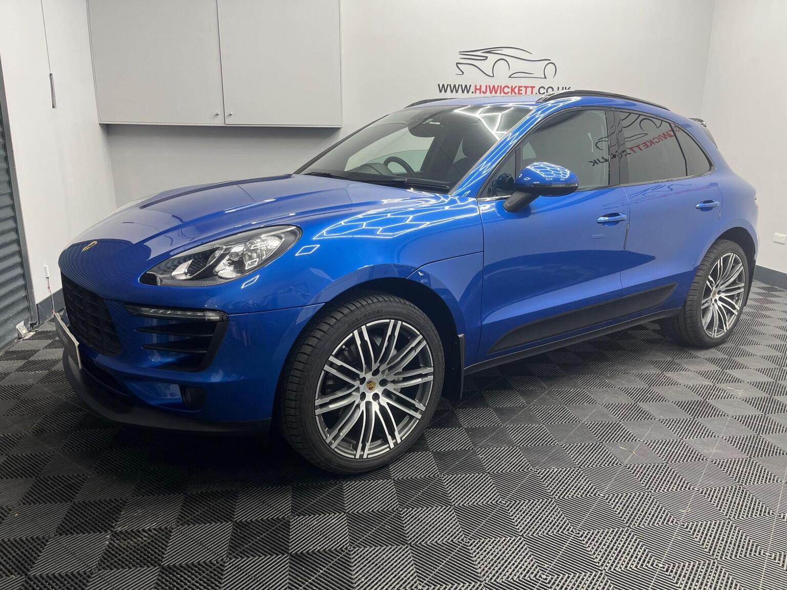 2015 Porsche MACAN 3.0 TD V6 S PDK 4WD Euro 6 (s/s) 5dr, exterior view 2