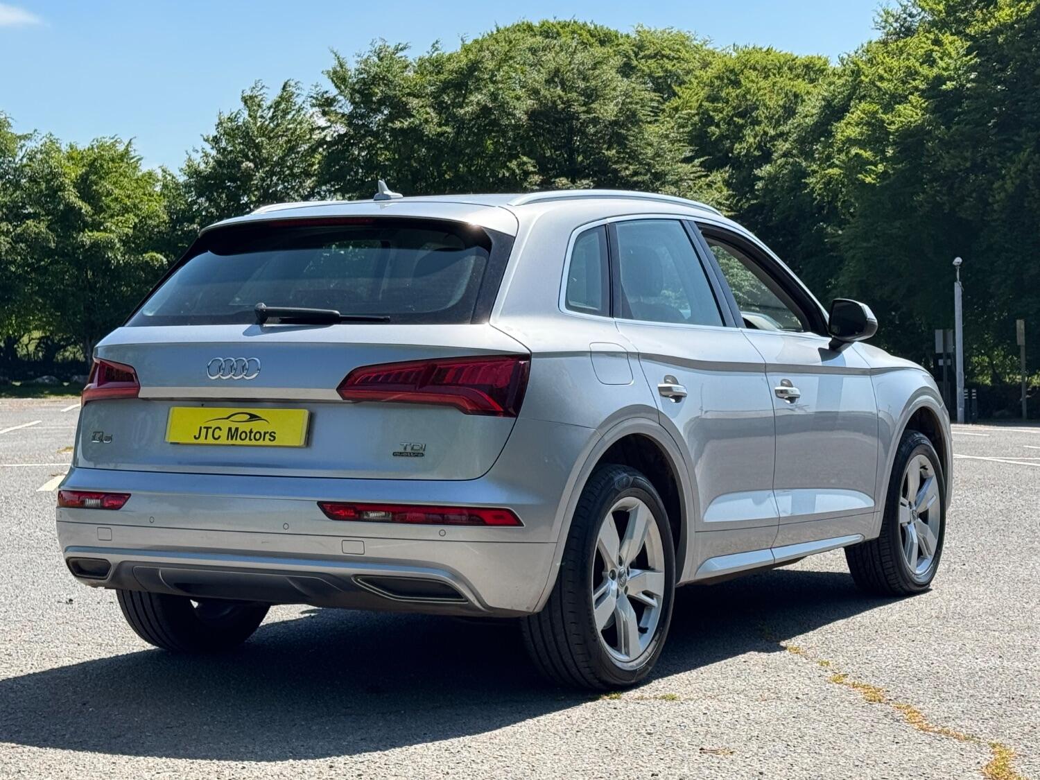 2017 Audi Q5 2.0 TDI Quattro Sport 5dr Auto, diesel, silver + Lovely car, exterior view 3