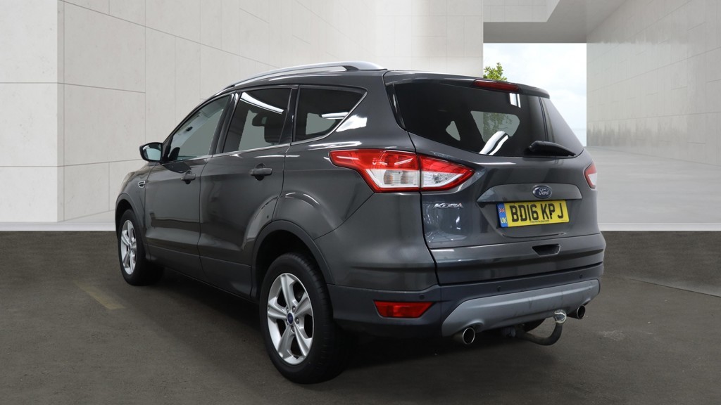 2016 Ford KUGA 2.0 TDCi Zetec, exterior view 3