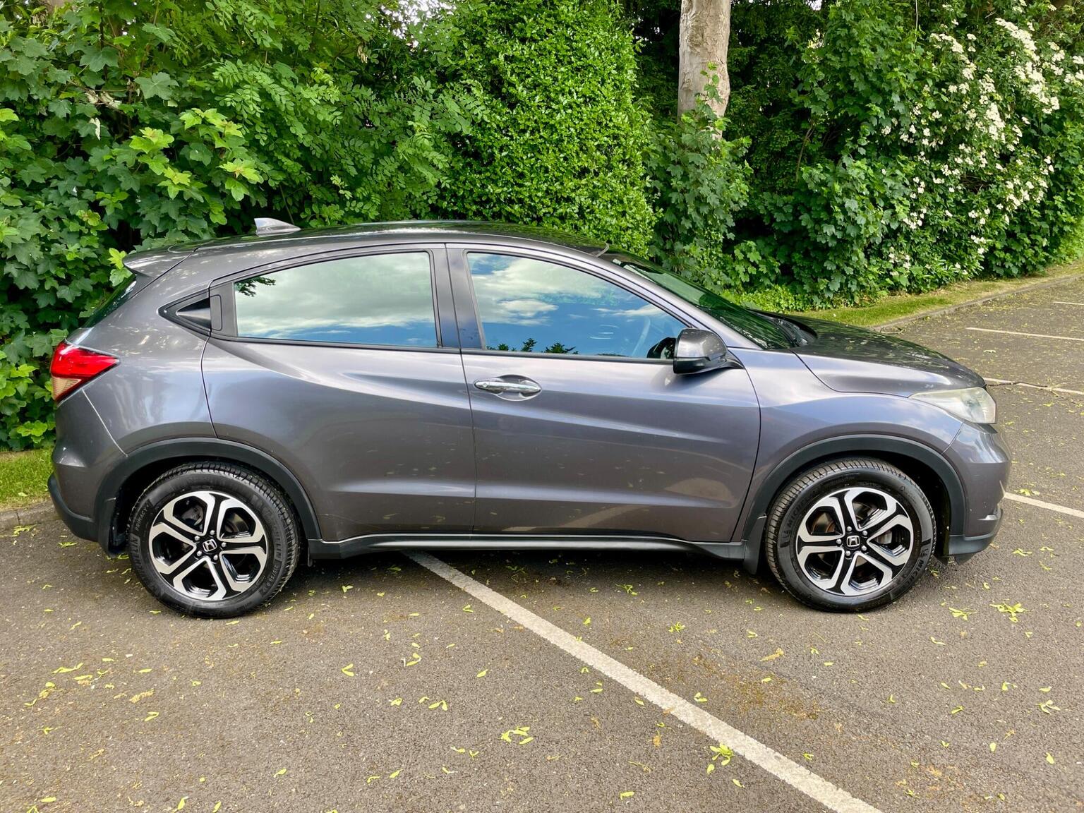2016 Honda HR-V 1.6 i-DTEC SE Navi Euro 6 (s/s) 5dr, exterior view 3