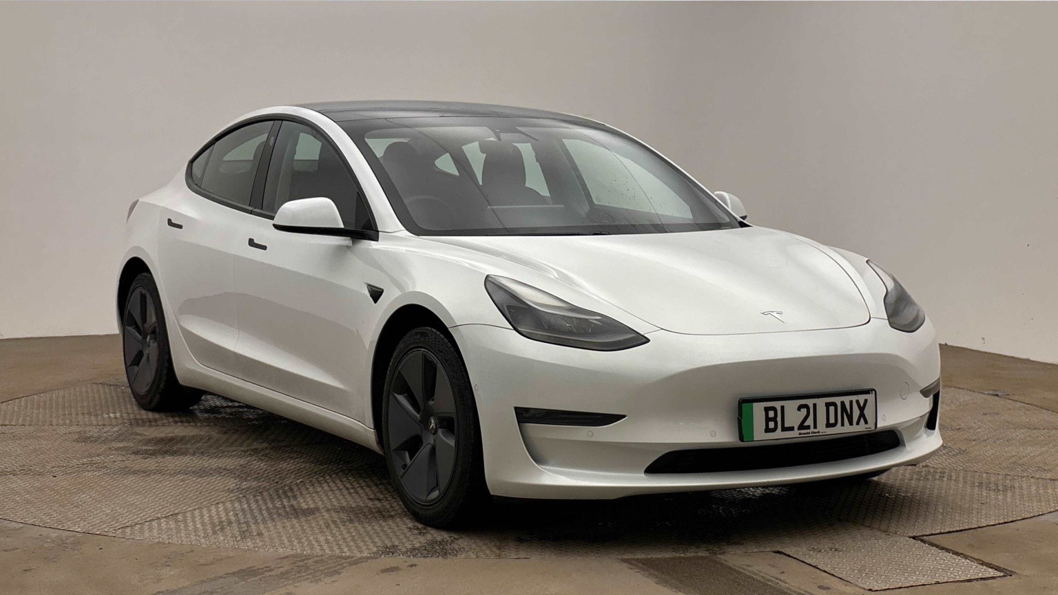 2021 Tesla MODEL 3 (Dual Motor) Long Range for sale, exterior front view