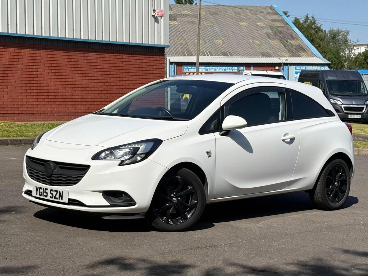 2015 Vauxhall CORSA 1.4i Turbo ecoFLEX SRi Euro 6 (s/s) 3dr, exterior view 2