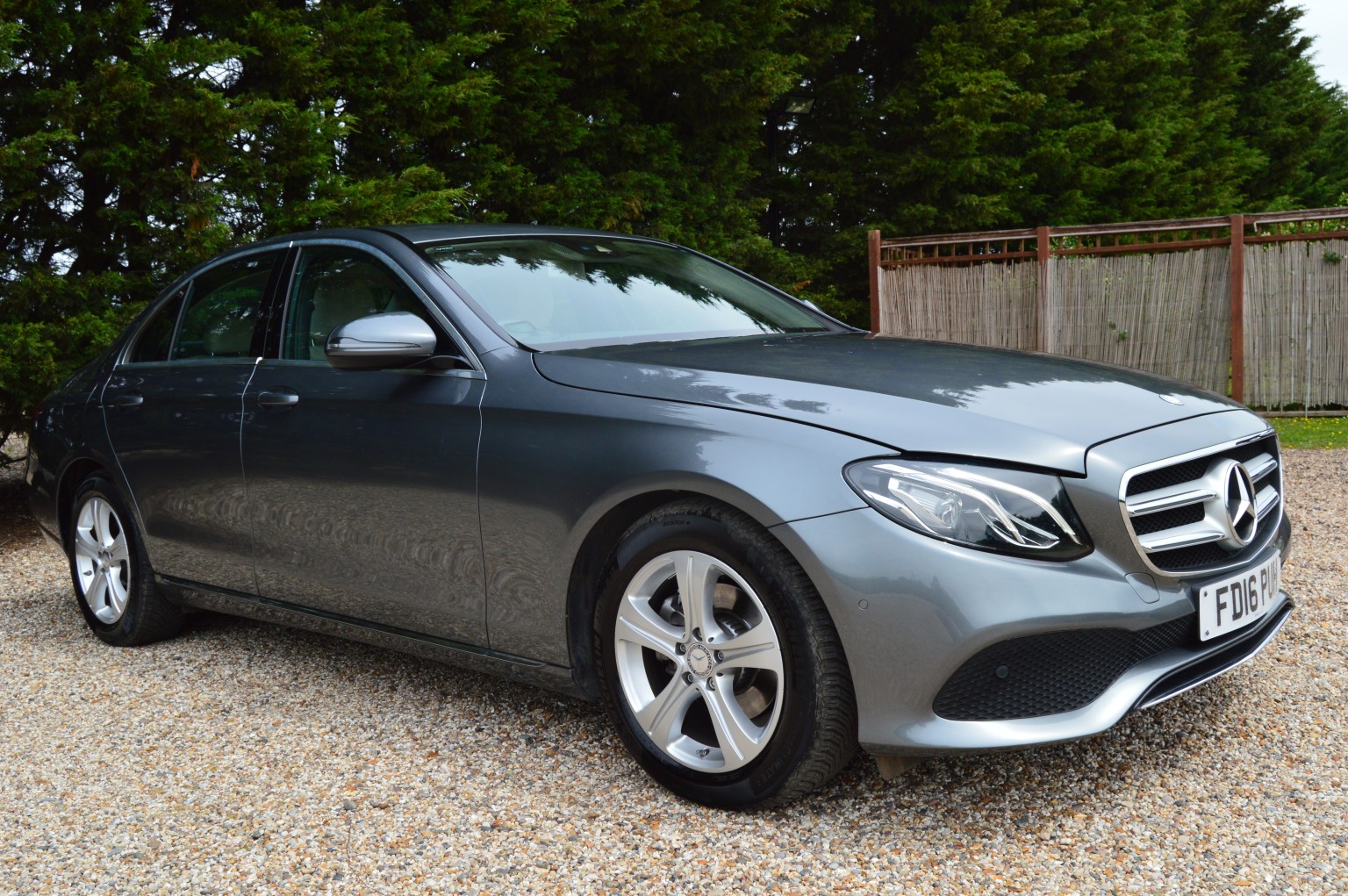 2016 MERCEDES-BENZ E CLASS 2.0 E220d SE