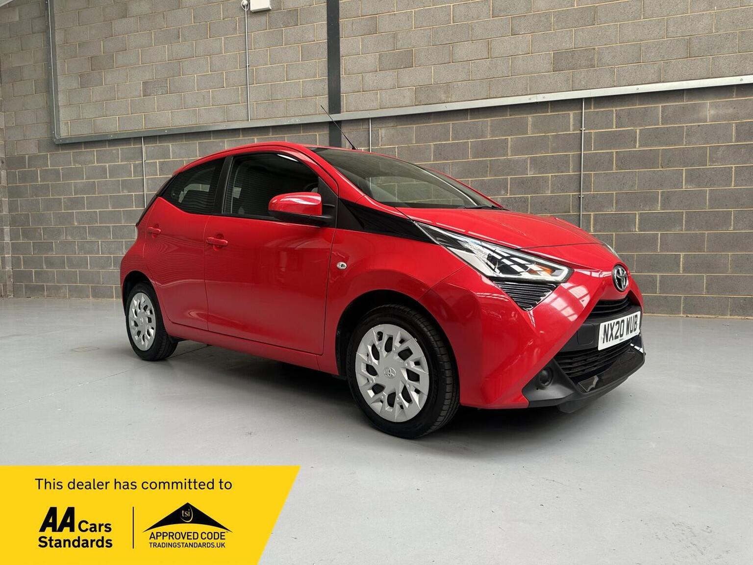 2020 Toyota AYGO 1.0 VVT-i x-play Euro 6 5dr for sale, exterior front view