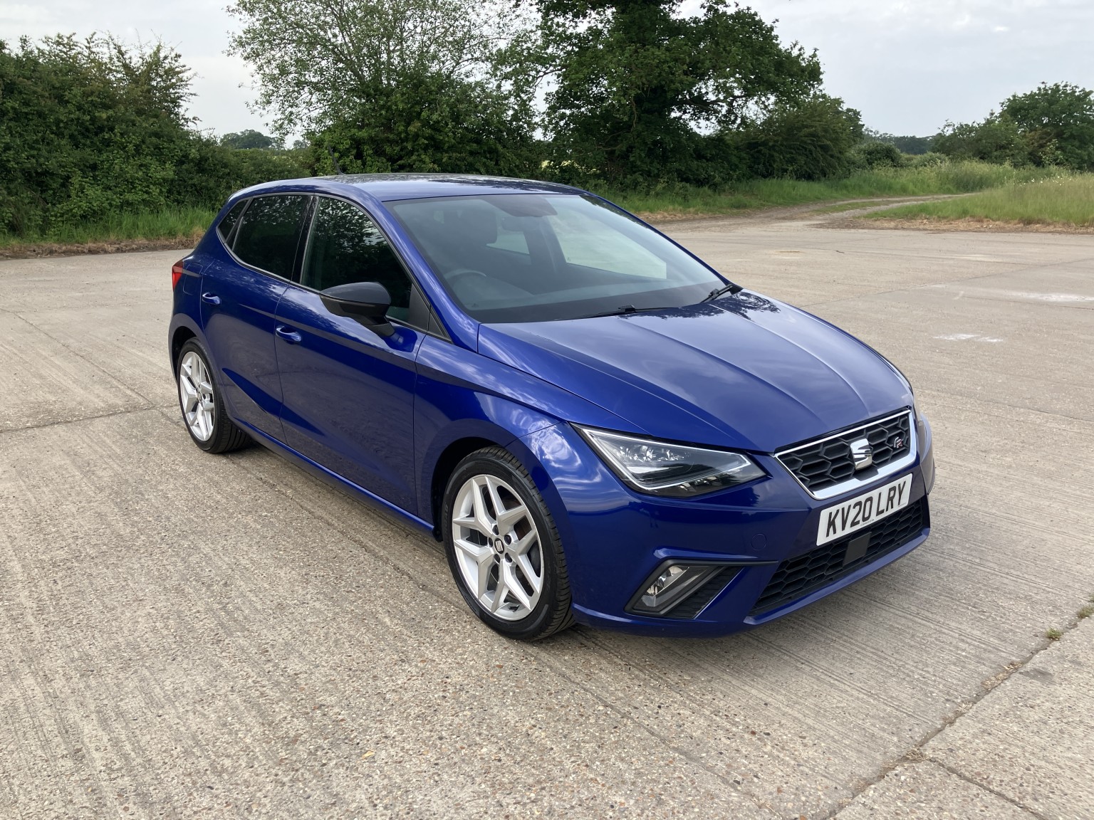 2020 SEAT IBIZA 1.0 TSI FR, exterior view 2
